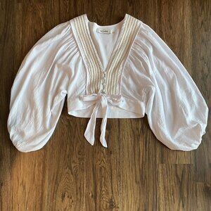 DO+BE blouse Women's Small white cropped embroidered boho bohemian puff sleeve